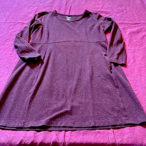 Duluth Trading Co CL Purple Burgundy DRESS knit pocket mid-weight l/s Tunic Top